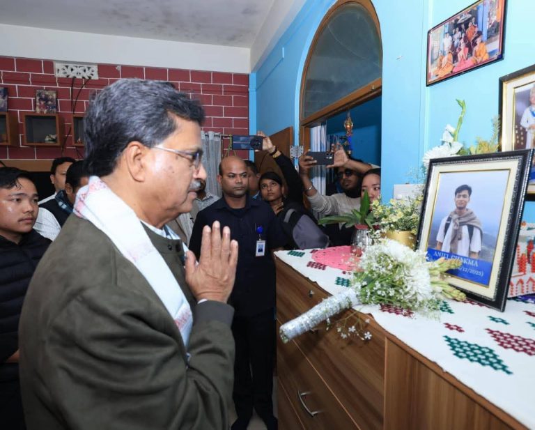 এঞ্জেল চাকমার বাড়িতে গেলেন মুখ্যমন্ত্রী ডাঃ মানিক সাহা।