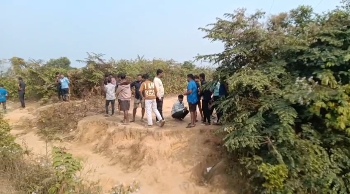 নাথ পাড়ার জঙ্গল থেকে উদ্ধার নর কঙ্কাল